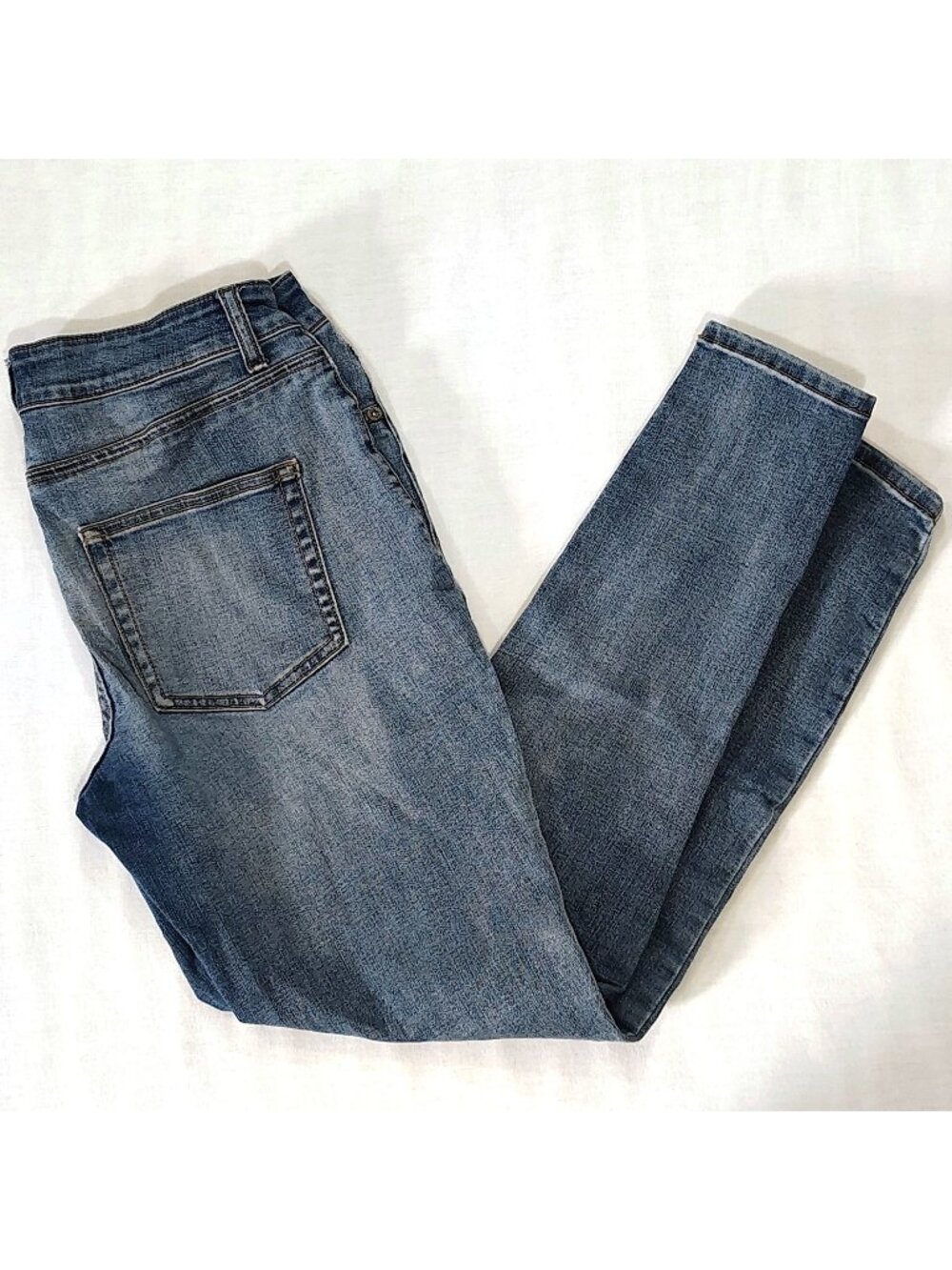 Maurices High-Rise Skinny Jeans Womens Size M-R 30x28 Medium Wash Stretch Denim